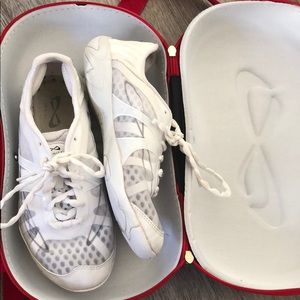 Nfinity Vengeance Cheer Shoes